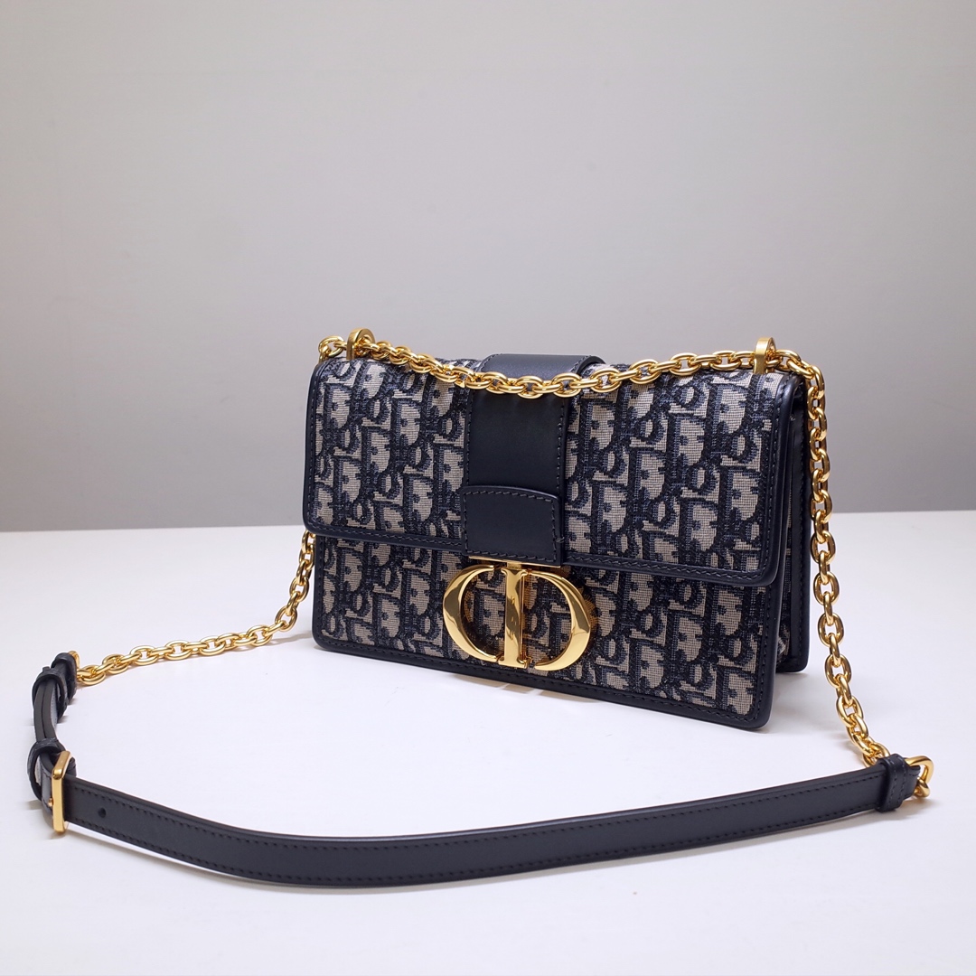 30 Montaigne Chain Bag Blue Dior Oblique Jacquard